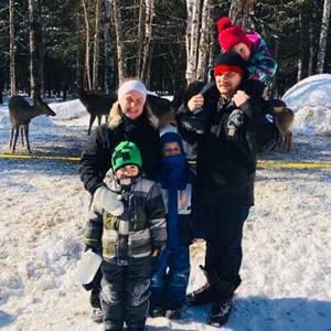 Meet your Posher, Sandra